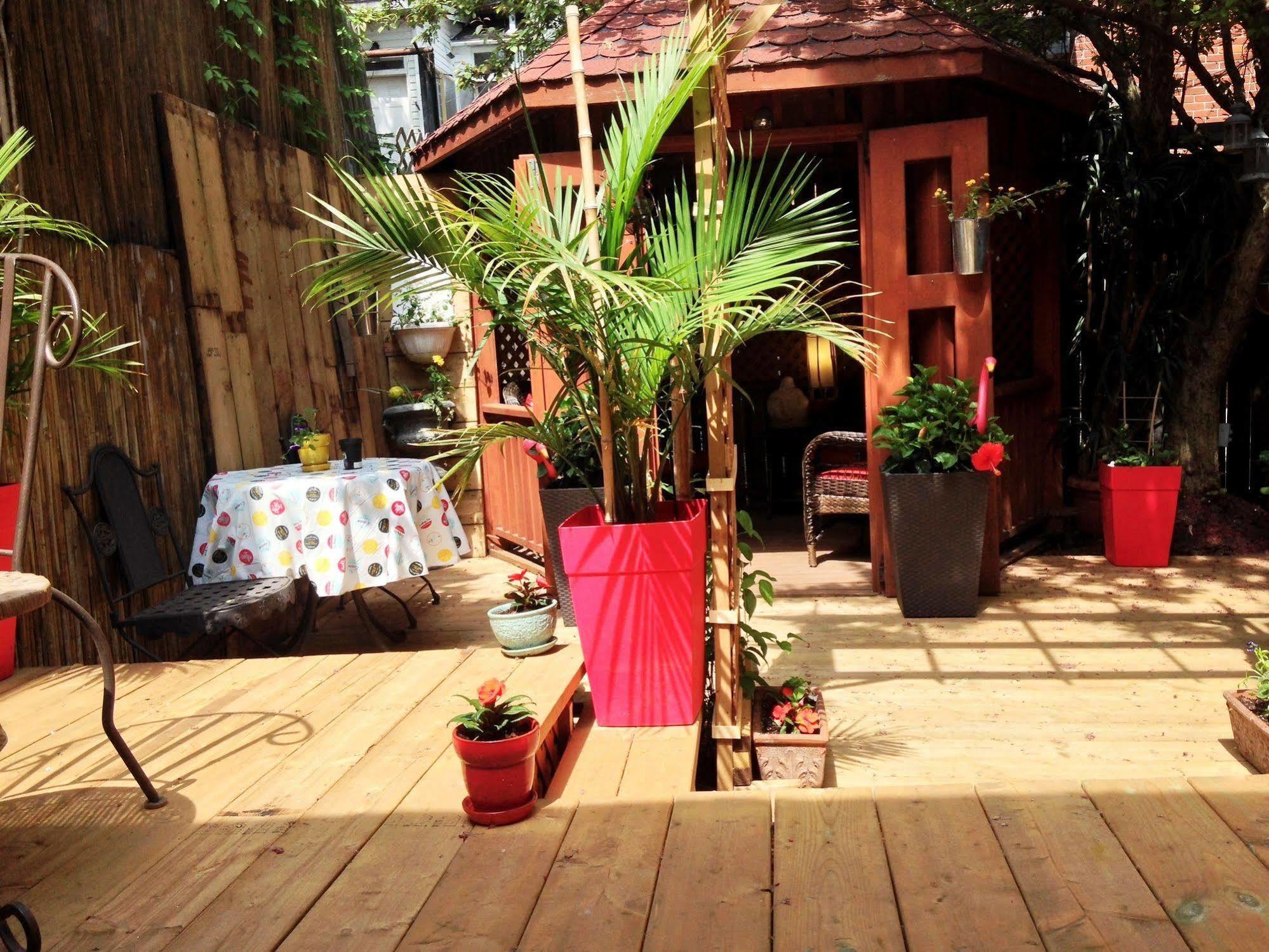 Gite Le St-Christophe Montreal Exterior photo